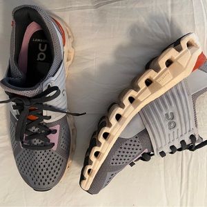 Women’s Onclouds